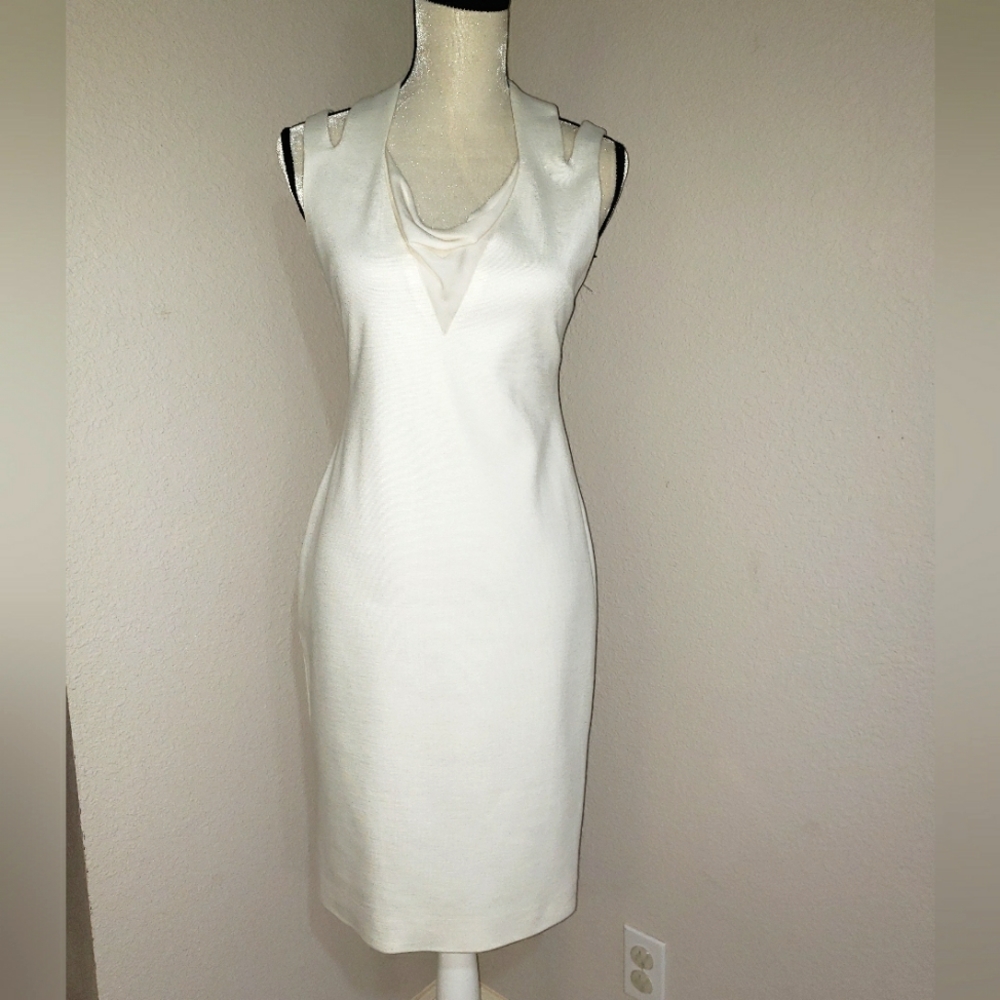 Cushnie Et Ochs V Neck white dress